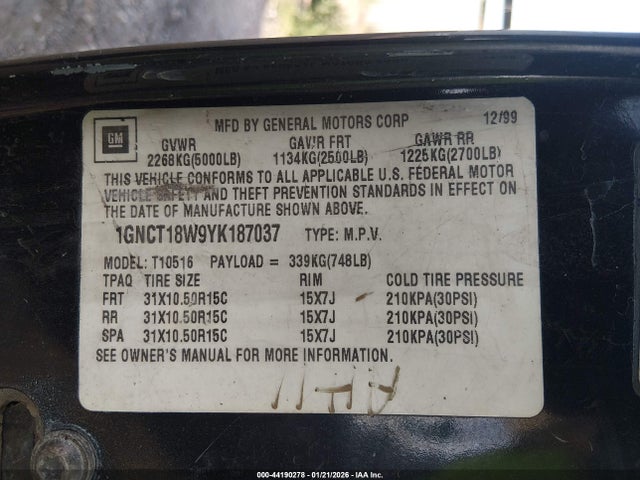 2000 CHEVROLET BLAZER 1GNCT18W9YK187037 Photo 8