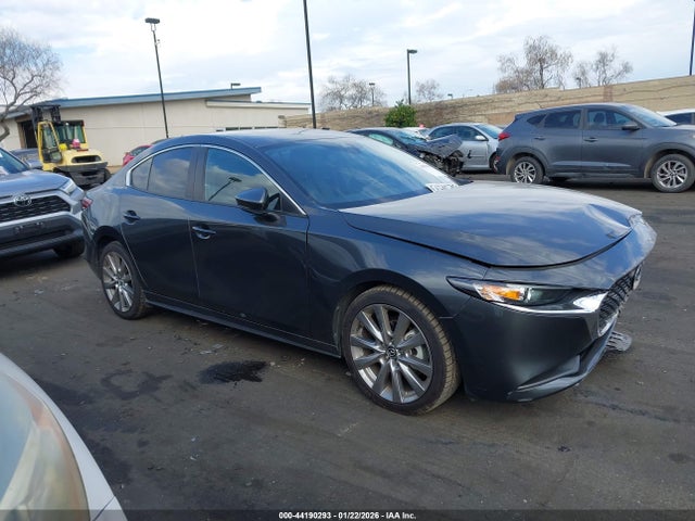 3MZBPABM9PM353996 Mazda Mazda3 2.5 S Select