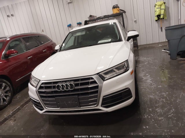 2018 Audi Q5 2.0t Premium/2.0t Tech Premium მანქანა იყიდება აუქციონზე, vin: WA1BNAFYXJ2011522, აუქციონის ნომერი: 44190375