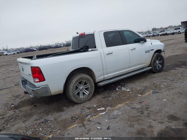 44190400 :رقم المزاد ، 1C6RR7LM1GS417590 vin ، 2016 Ram 1500 Lone Star مزاد بيع