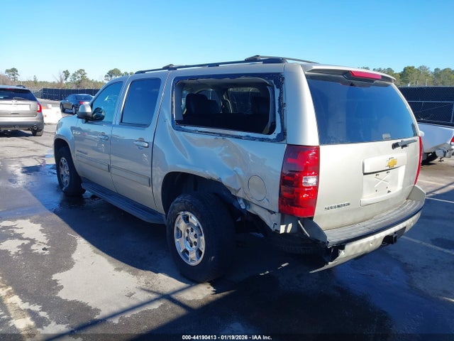 2013 Chevrolet Suburban 1500 Lt მანქანა იყიდება აუქციონზე, vin: 1GNSKJE77DR335246, აუქციონის ნომერი: 44190413