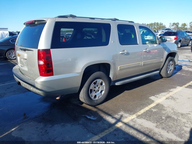 2013 Chevrolet Suburban 1500 Lt მანქანა იყიდება აუქციონზე, vin: 1GNSKJE77DR335246, აუქციონის ნომერი: 44190413