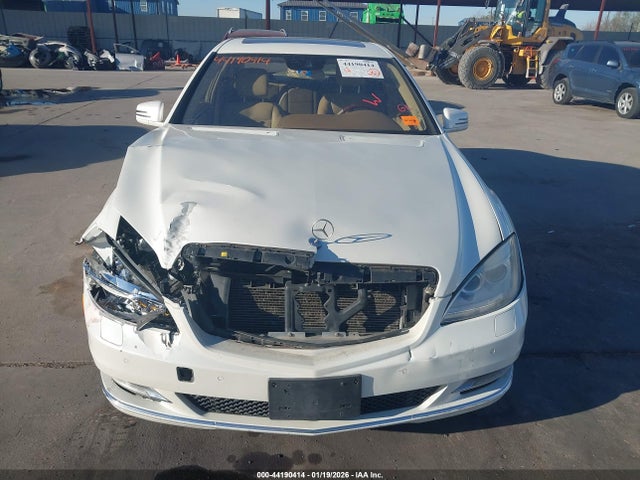 Продаж на аукціоні авто 2012 Mercedes-benz S 550 4matic, vin: WDDNG9EB5CA480038, номер лоту: 44190414