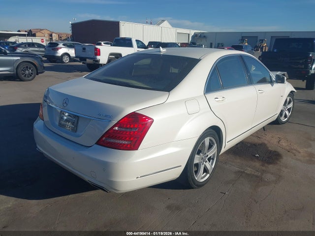 2012 MERCEDES-BENZ S 550 WDDNG9EB5CA480038 Photo 3