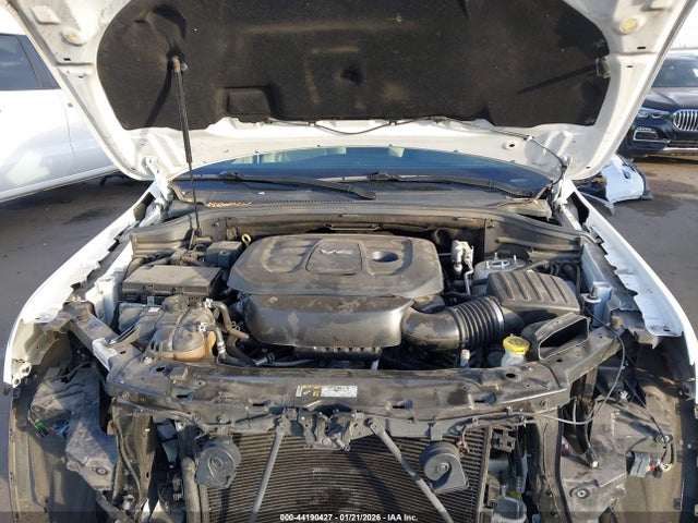 1C4RJEAG7JC300910 Jeep Grand Cherokee Laredo 4x2