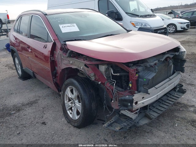 2020 TOYOTA RAV4 2T3W1RFV2LC055209