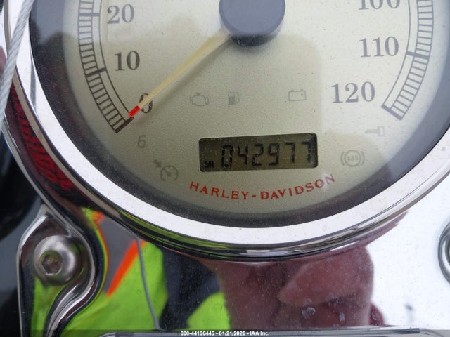 2011 HARLEY-DAVIDSON FXDC 1HD1GV435BC326698 Photo 6