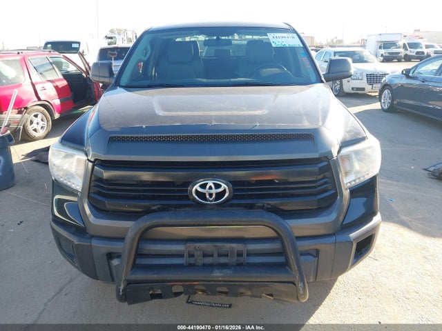 5TFRM5F19FX086577 Toyota Tundra Sr 4.6l V8