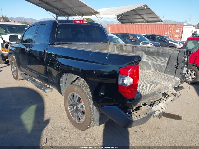 5TFRM5F19FX086577 Toyota Tundra Sr 4.6l V8