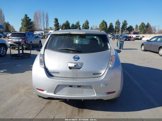 1N4BZ0CP7GC304450 Nissan LEAF SV