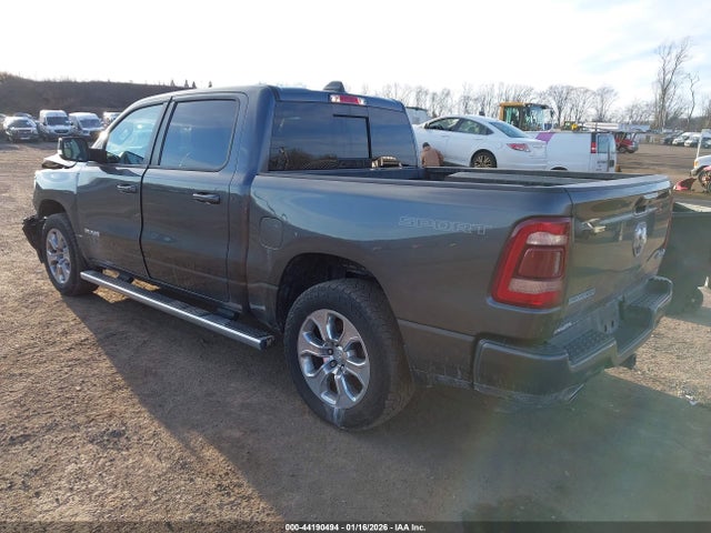 2021 RAM 1500 1C6SRFFT6MN504376 Photo 2