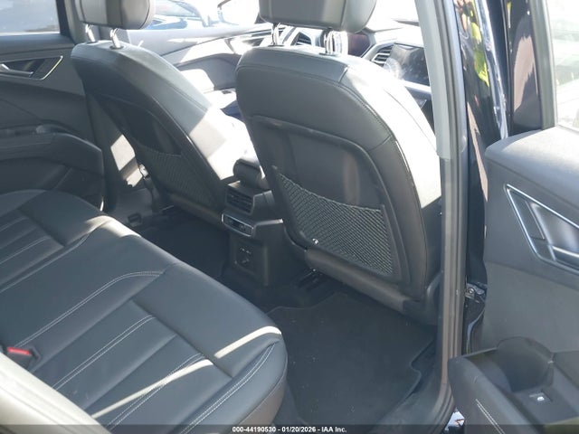 2022 AUDI Q4 E-TRON WA1H2BFZ9NP014423 Photo 7
