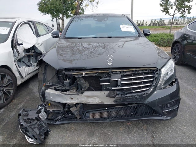 Mercedes-Benz S 550 4matic 2015 WDDUG8FB3FA105239 Image 12