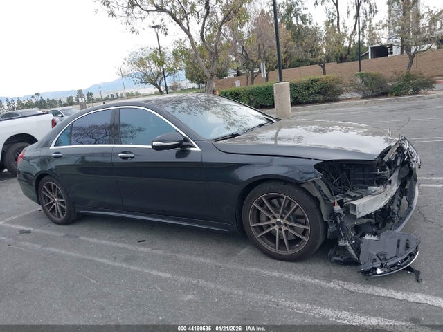 Mercedes-Benz S 550 4matic 2015 WDDUG8FB3FA105239 Image 13