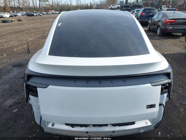 44190547 :رقم المزاد ، 7SAYGDEDXTA438614 vin ، 2026 Tesla Model Y Premium Rear-wheel Drive/standard Rear-wheel Drive مزاد بيع