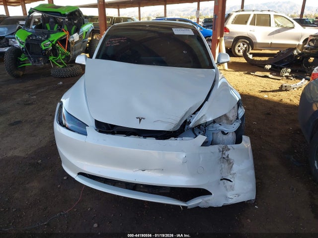 Tesla Model 3 Long Range Dual Motor All-wheel Drive 2024 5YJ3E1EB4RF817971 Image 12