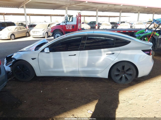 Tesla Model 3 Long Range Dual Motor All-wheel Drive 2024 5YJ3E1EB4RF817971 Image 14