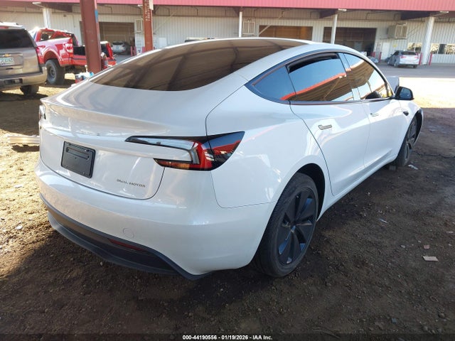 2024 TESLA MODEL 3 5YJ3E1EB4RF817971 Photo 3