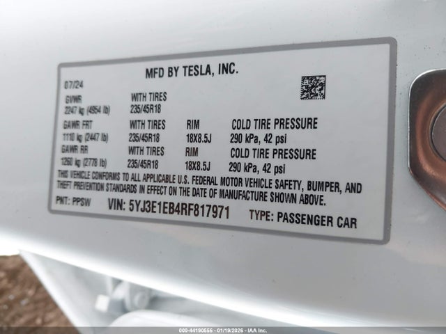 2024 TESLA MODEL 3 5YJ3E1EB4RF817971 Photo 8