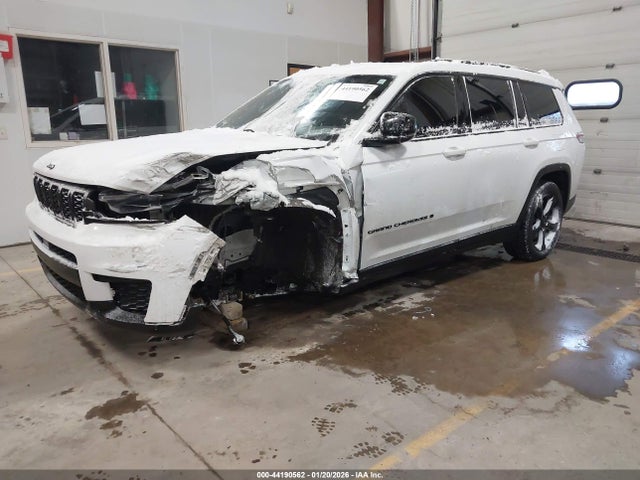2023 JEEP GRAND CHEROKEE L 1C4RJKAGXP8799728 Photo 1