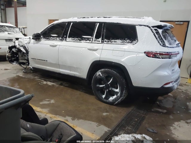 2023 JEEP GRAND CHEROKEE L 1C4RJKAGXP8799728 Photo 2