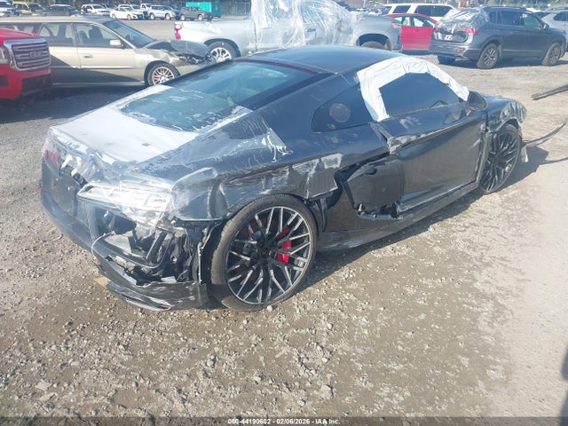 2018 AUDI R8 WUABAAFX7J7902446 Photo 5