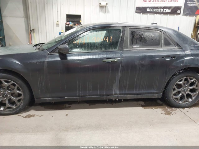 Продажа на аукционе авто 2018 Chrysler 300 S, vin: 2C3CCAGG3JH293696, номер лота: 44190641