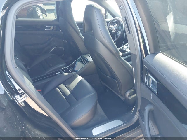2023 PORSCHE PANAMERA WP0AJ2A75PL100404 Photo 7