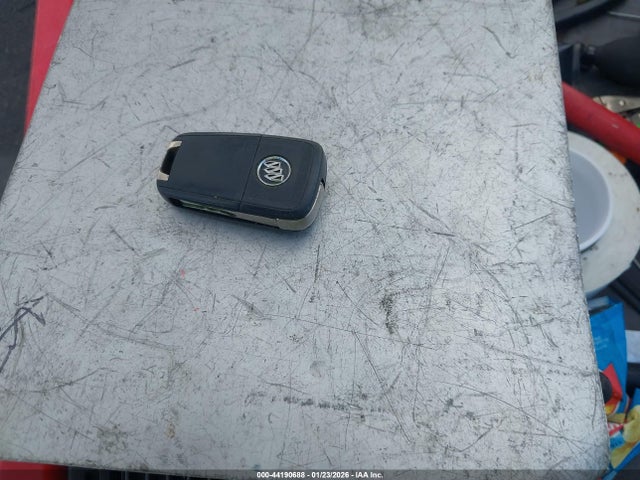 44190688 :رقم المزاد ، 1G4GB5G3XFF256699 vin ، 2015 Buick Lacrosse Leather مزاد بيع