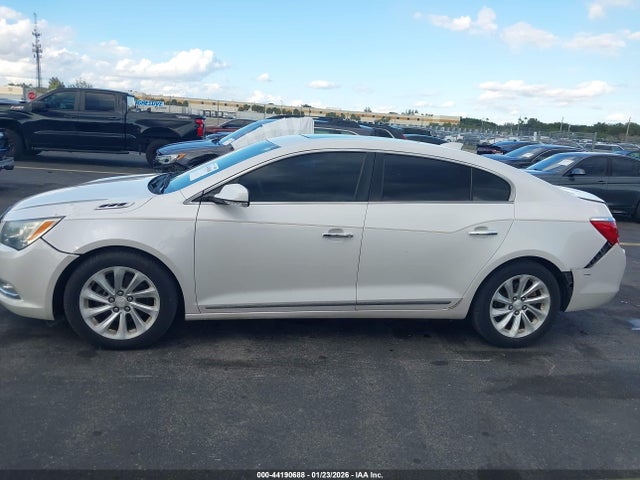 44190688 :رقم المزاد ، 1G4GB5G3XFF256699 vin ، 2015 Buick Lacrosse Leather مزاد بيع