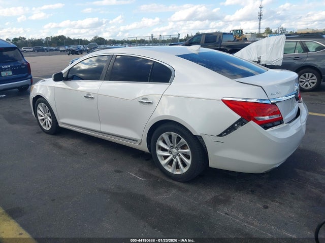 44190688 :رقم المزاد ، 1G4GB5G3XFF256699 vin ، 2015 Buick Lacrosse Leather مزاد بيع