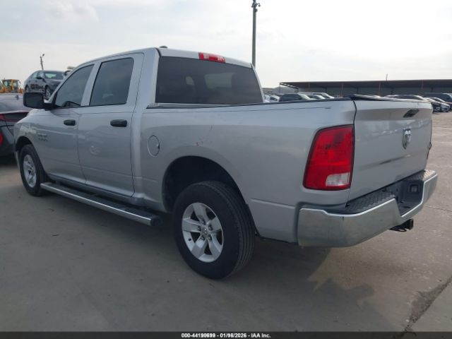 2016 RAM 1500 1C6RR6KG4GS268307 Photo 2