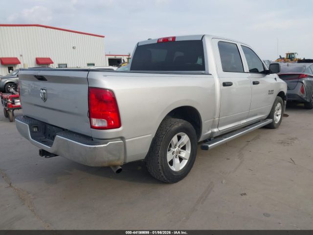 2016 RAM 1500 1C6RR6KG4GS268307 Photo 3