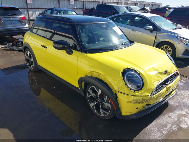 2025 MINI HARDTOP WMW23GD01S2W30469