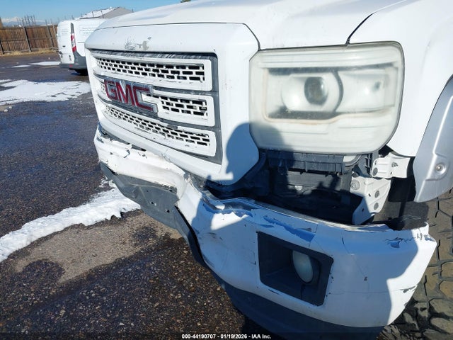 3GTU2UEC5EG185381 GMC Sierra 1500 Sle