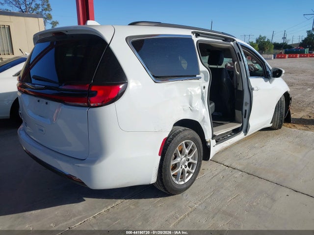 44190720 :رقم المزاد ، 2C4RC1BG7NR170982 vin ، 2022 Chrysler Pacifica Touring L مزاد بيع
