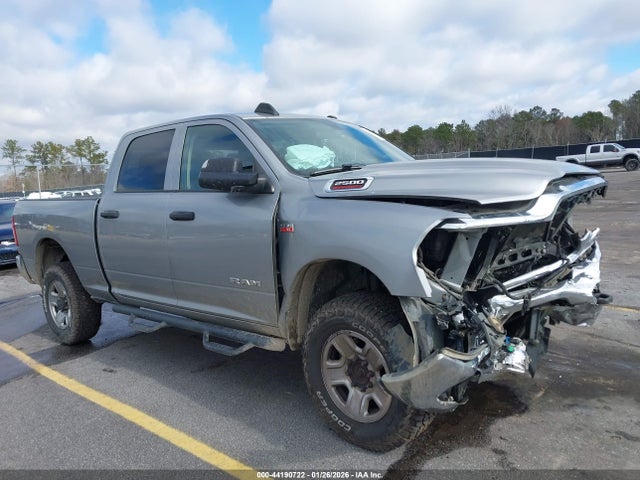 44190722 :رقم المزاد ، 3C6UR5CJ0KG691030 vin ، 2019 Ram 2500 Tradesman  4x4 6'4 Box مزاد بيع