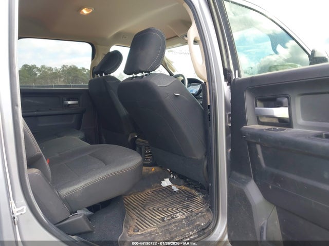 Продажа на аукционе авто 2019 Ram 2500 Tradesman  4x4 6'4 Box, vin: 3C6UR5CJ0KG691030, номер лота: 44190722