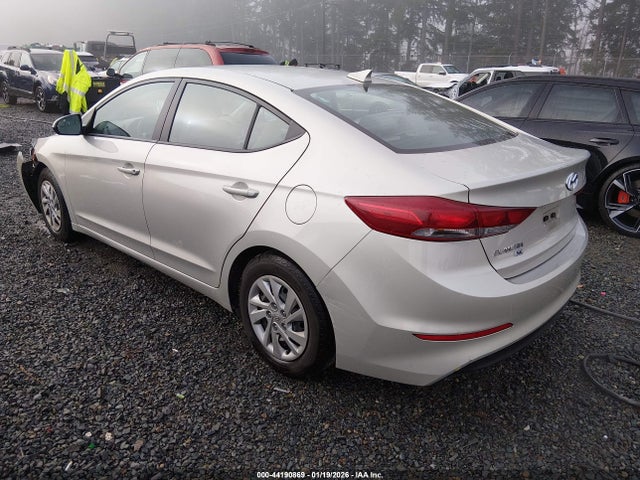 5NPD74LFXHH104742 Hyundai ELANTRA SE