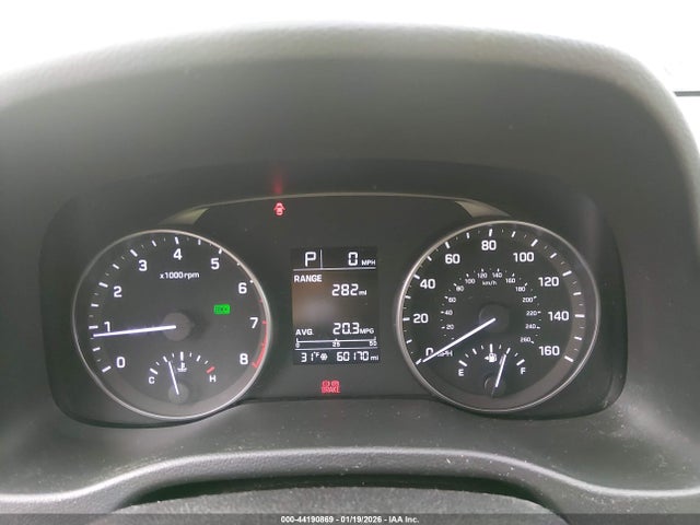 5NPD74LFXHH104742 Hyundai ELANTRA SE