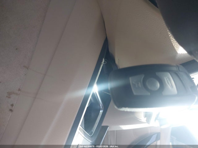 2014 Bmw 320i მანქანა იყიდება აუქციონზე, vin: WBA3B1G51ENT00832, აუქციონის ნომერი: 44190875