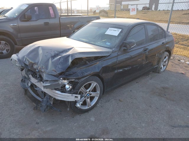 2014 Bmw 320i მანქანა იყიდება აუქციონზე, vin: WBA3B1G51ENT00832, აუქციონის ნომერი: 44190875