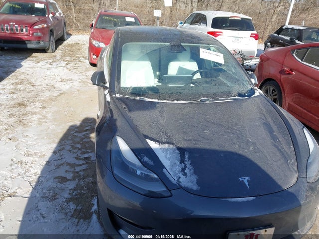 2021 TESLA MODEL 3 5YJ3E1EB8MF051560 Photo 5