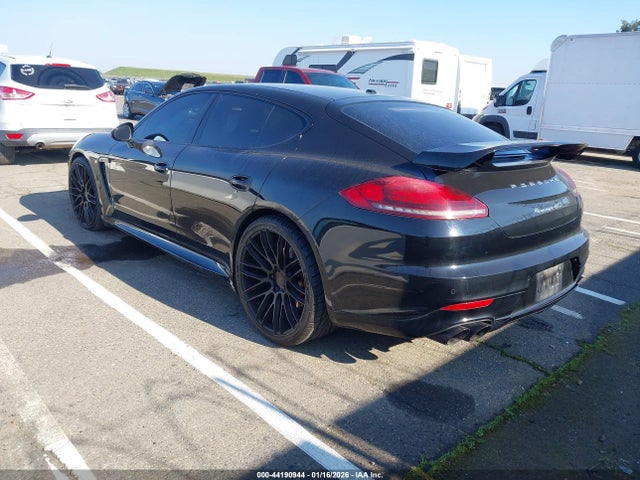 2014 PORSCHE PANAMERA WP0AF2A74EL083755 Photo 2