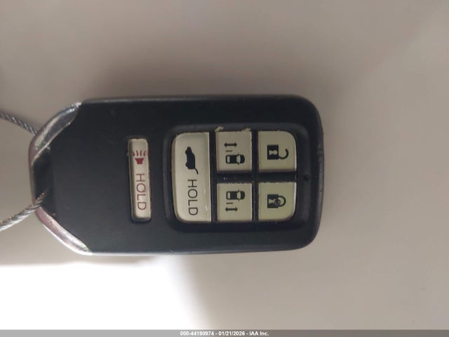 2017 Honda Odyssey Ex-l მანქანა იყიდება აუქციონზე, vin: 5FNRL5H61HB016032, აუქციონის ნომერი: 44190974