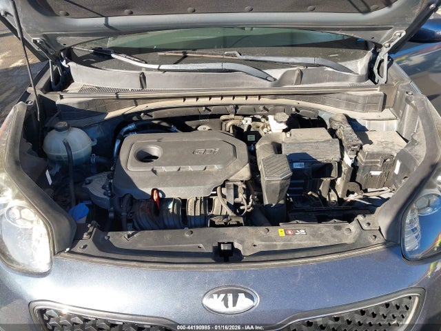 KNDPM3ACXK7595835 KIA Sportage Lx