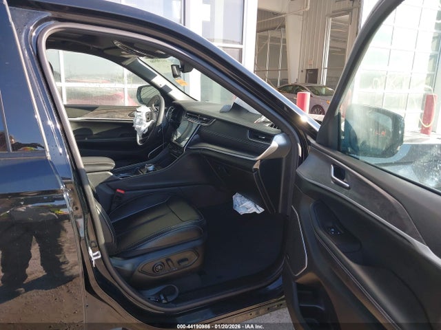 2024 JEEP GRAND CHEROKEE 1C4RJHBG0RC103721 Photo 4