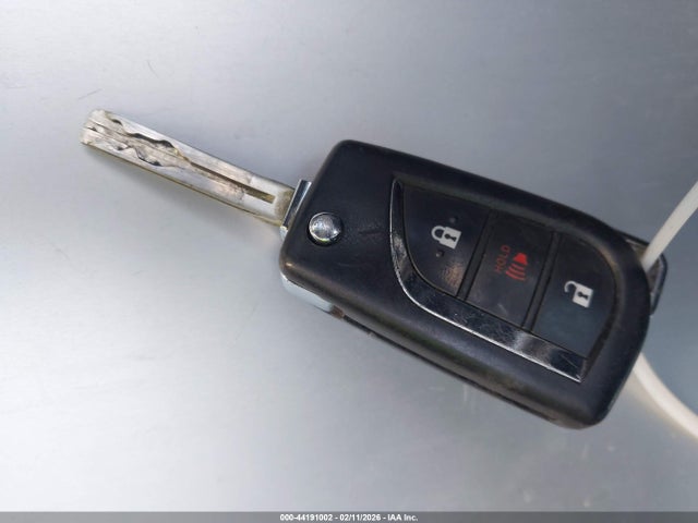 JTNKARJE4JJ565850 Toyota COROLLA IM