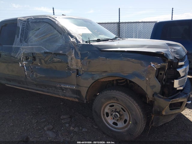 1FT7W2BT3HEE40910 Ford F-250 Platinum
