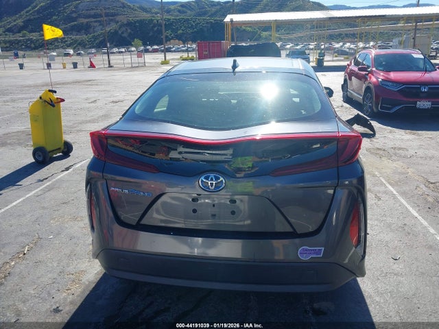 JTDKARFPXH3064832 Toyota Prius Prime Premium